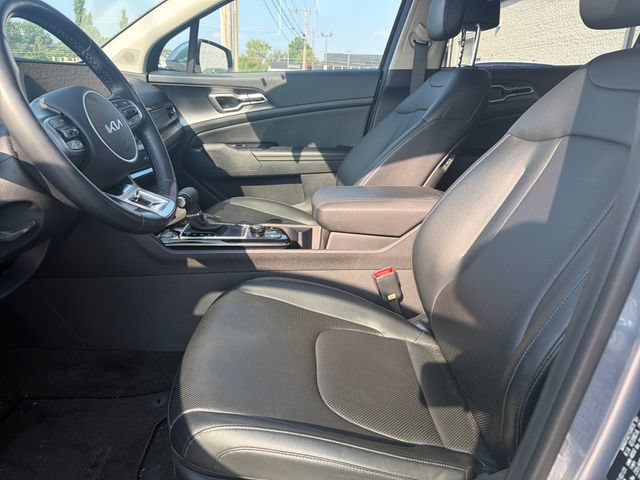 Used 2024 Kia Sportage EX AWD/4WD image 10