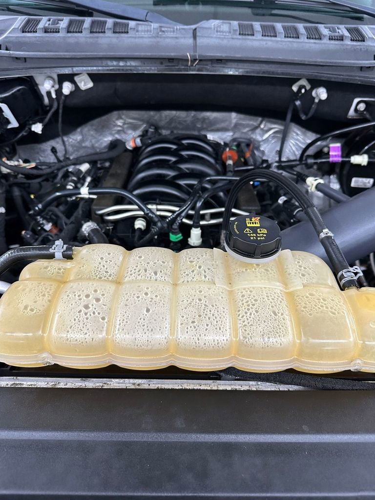 Used 2018 Ford F150 Lariat image 7