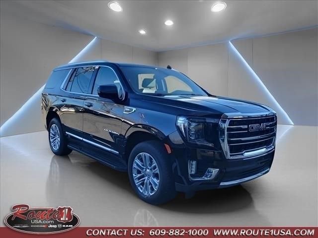 Used 2024 GMC Yukon SLT AWD/4WD image 1
