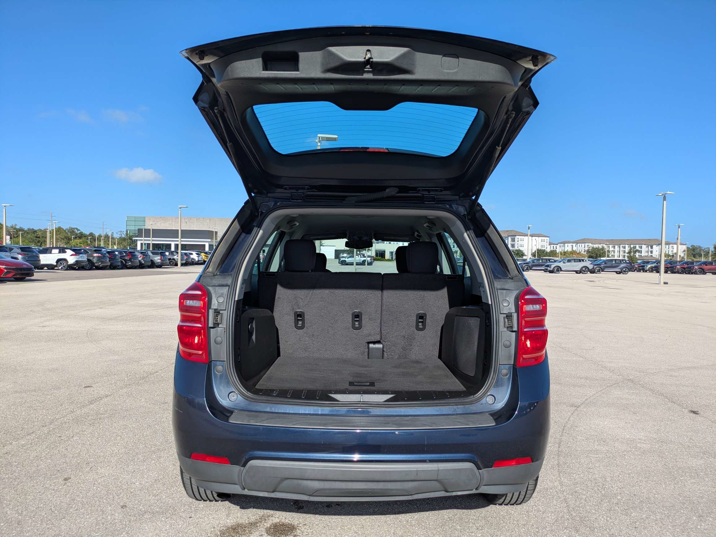 Used 2016 Chevrolet Equinox LS AWD/4WD image 29