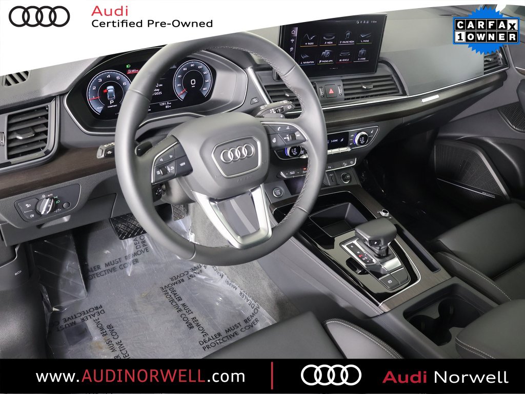 Certified 2025 Audi Q5 2.0T Premium Plus w/ Premium Plus Package image 2