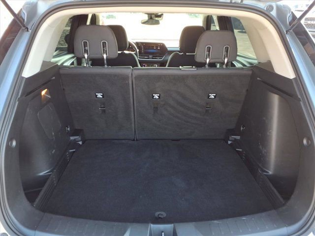 Used 2024 Chevrolet TrailBlazer LS image 19