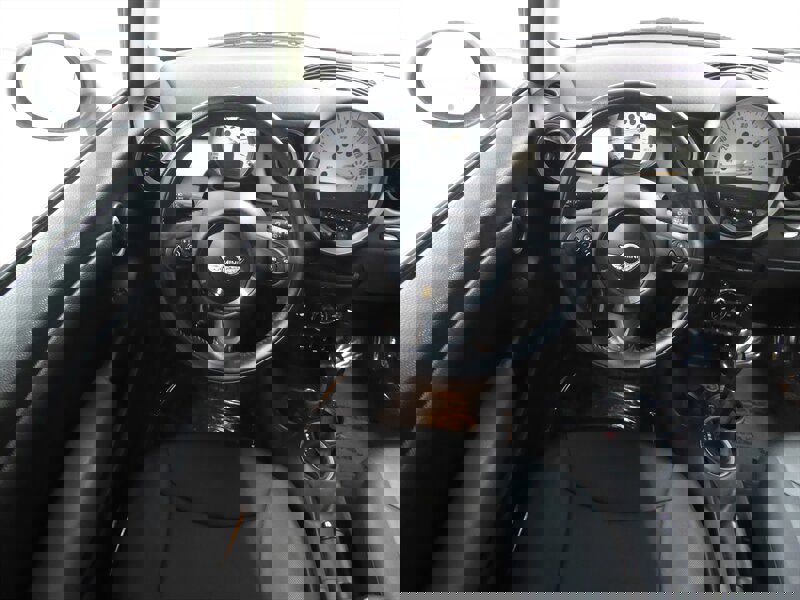 Used 2012 MINI Cooper Hardtop image 10