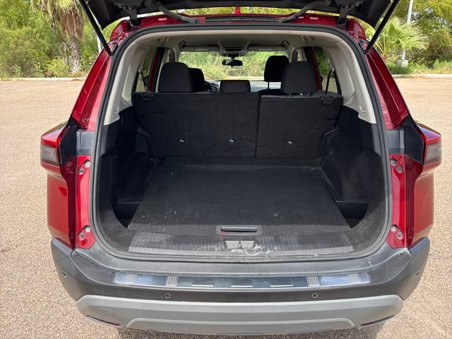 Certified 2023 Nissan Rogue SV FWD image 21