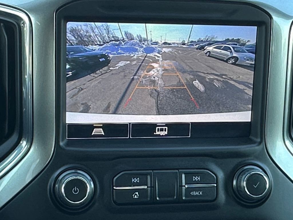 Used 2022 Chevrolet Silverado 1500 LT Trail Boss w/ Convenience Package II image 16