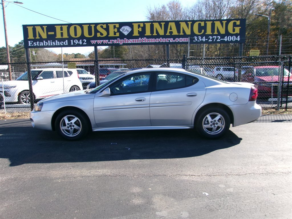 Used 2004 Pontiac Grand Prix GT w/ Drivers Package image 1