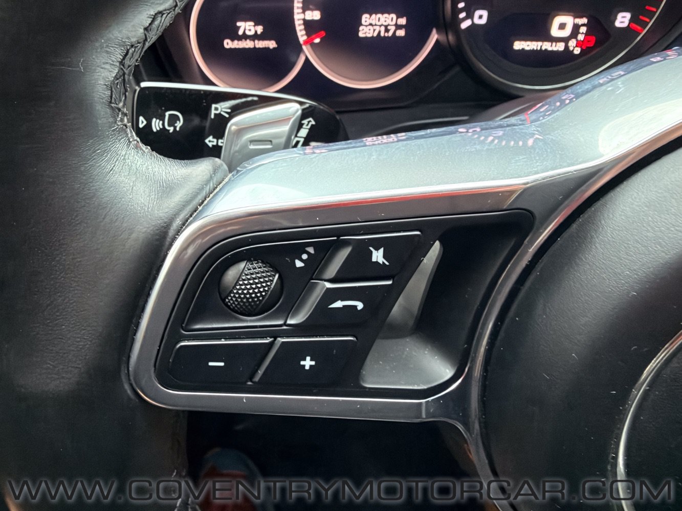 Used 2020 Porsche Panamera GTS AWD/4WD image 28