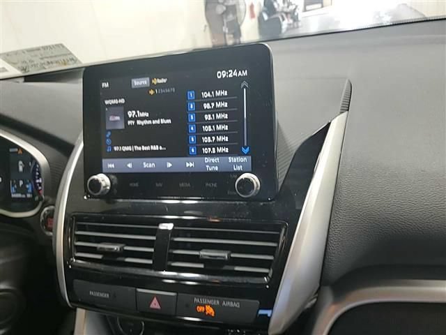 Used 2024 Mitsubishi Eclipse Cross SEL AWD/4WD image 6