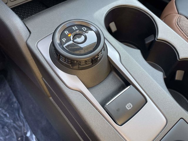 New 2026 Ford Bronco Sport Outer Banks w/ Outer Banks Tech Package+ AWD/4WD image 18