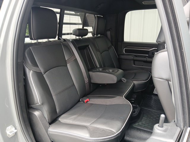 New 2026 RAM 4500 4x4 Crew Cab DRW w/ Laramie Trim Package image 35