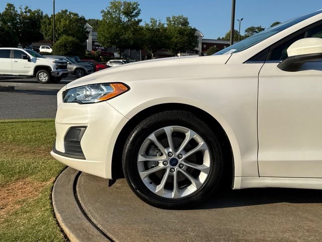 Used 2020 Ford Fusion SE FWD image 12