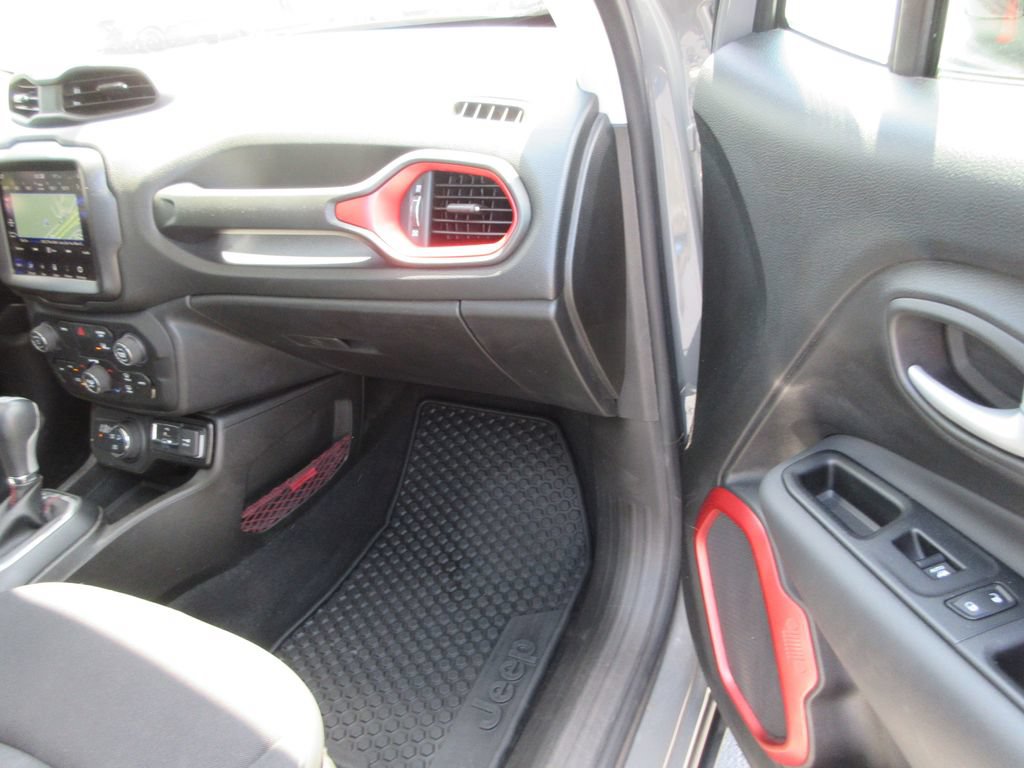 Used 2023 Jeep Renegade Trailhawk w/ Sun/Sound Group AWD/4WD image 19