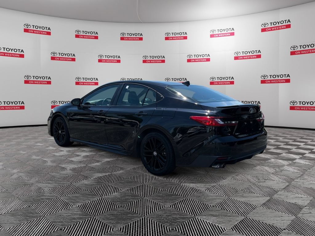 Certified 2025 Toyota Camry SE FWD image 7
