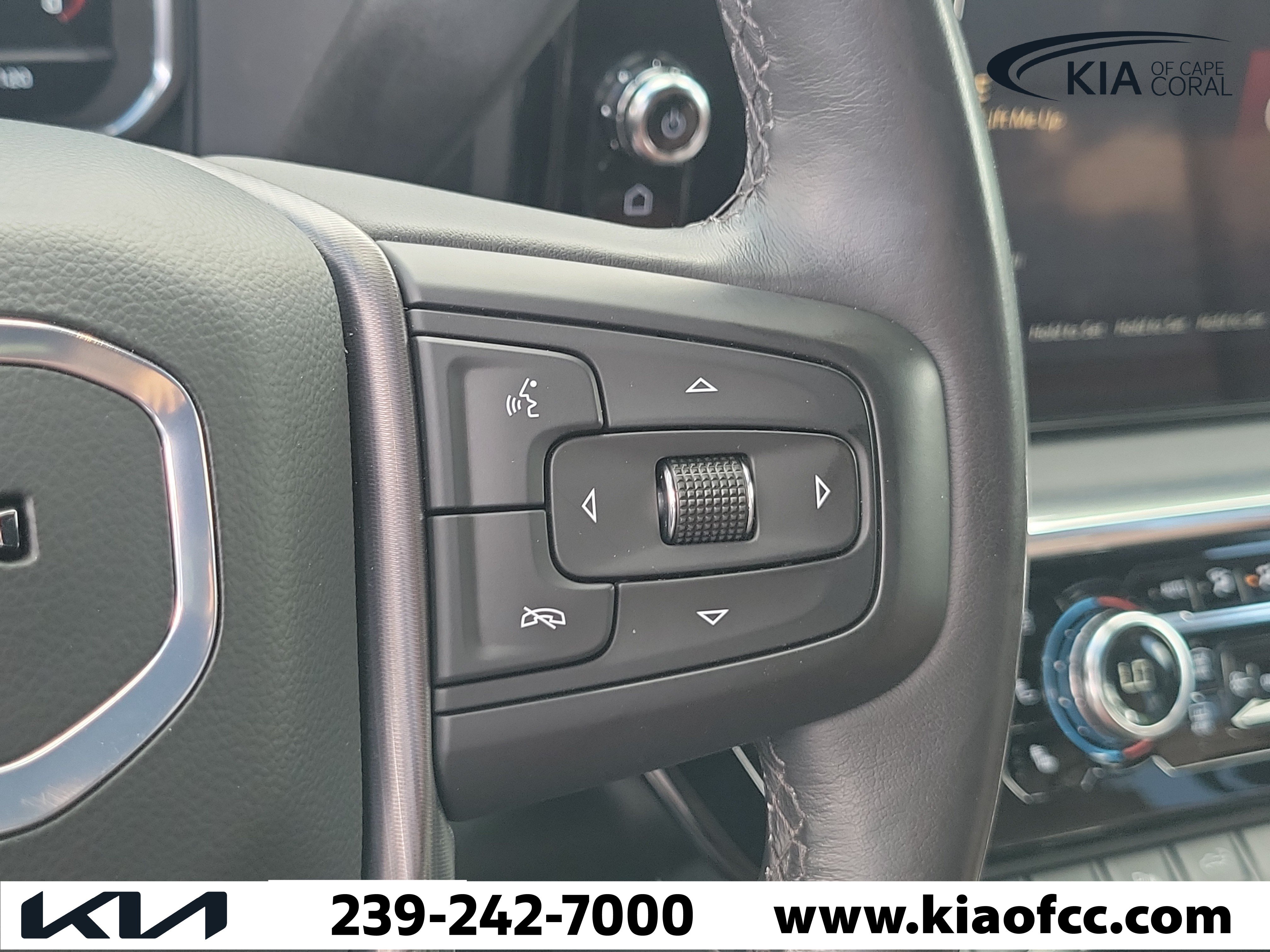 Used 2024 GMC Sierra 3500 Denali Ultimate AWD/4WD image 26