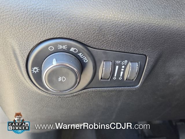 Used 2024 Jeep Compass Latitude AWD/4WD image 30