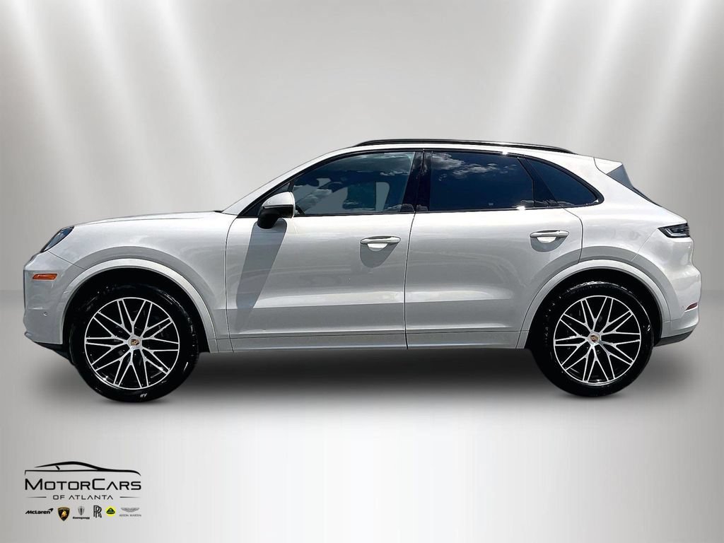 Used 2026 Porsche Cayenne AWD/4WD image 5