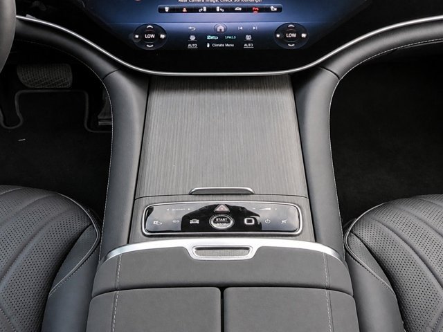 Used 2023 Mercedes-Benz EQS 580 4MATIC Sedan image 18