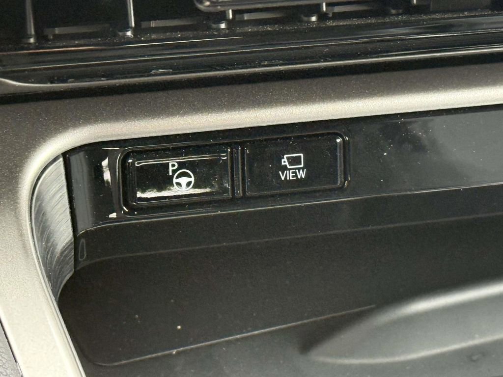 Used 2026 Lexus TX 500h AWD w/ Technology Package image 26