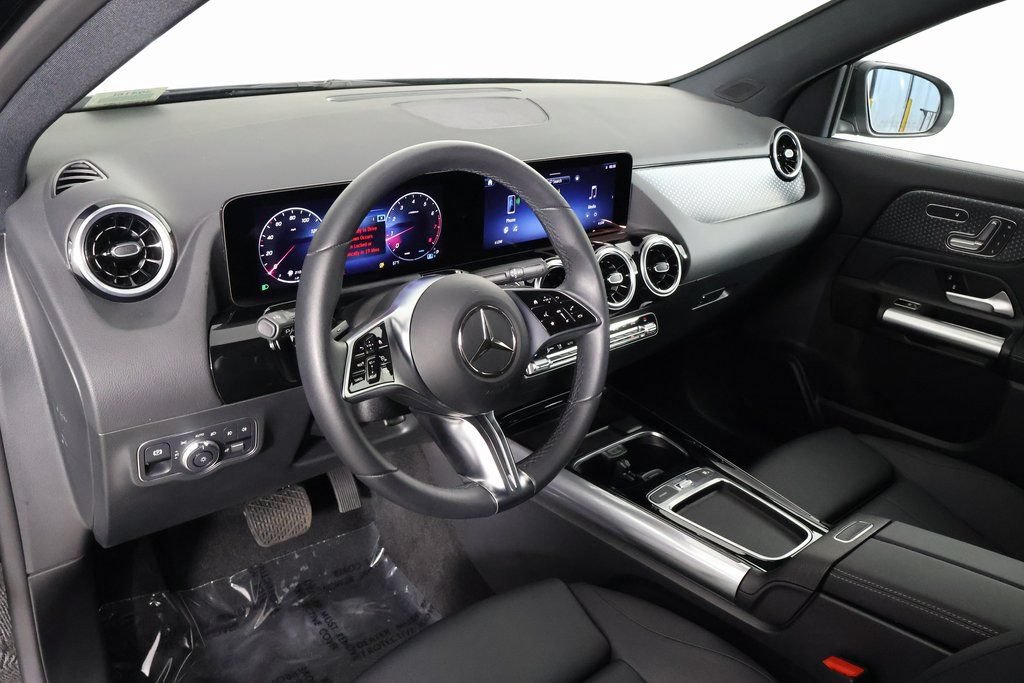 Certified 2026 Mercedes-Benz GLA 250 4MATIC image 7