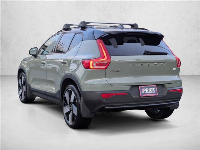 Used 2023 Volvo XC40 Recharge Plus image 7