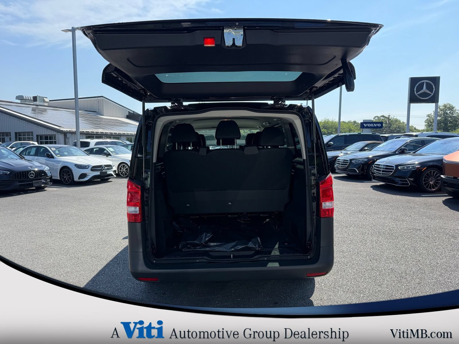 Certified 2023 Mercedes-Benz Metris Passenger image 21