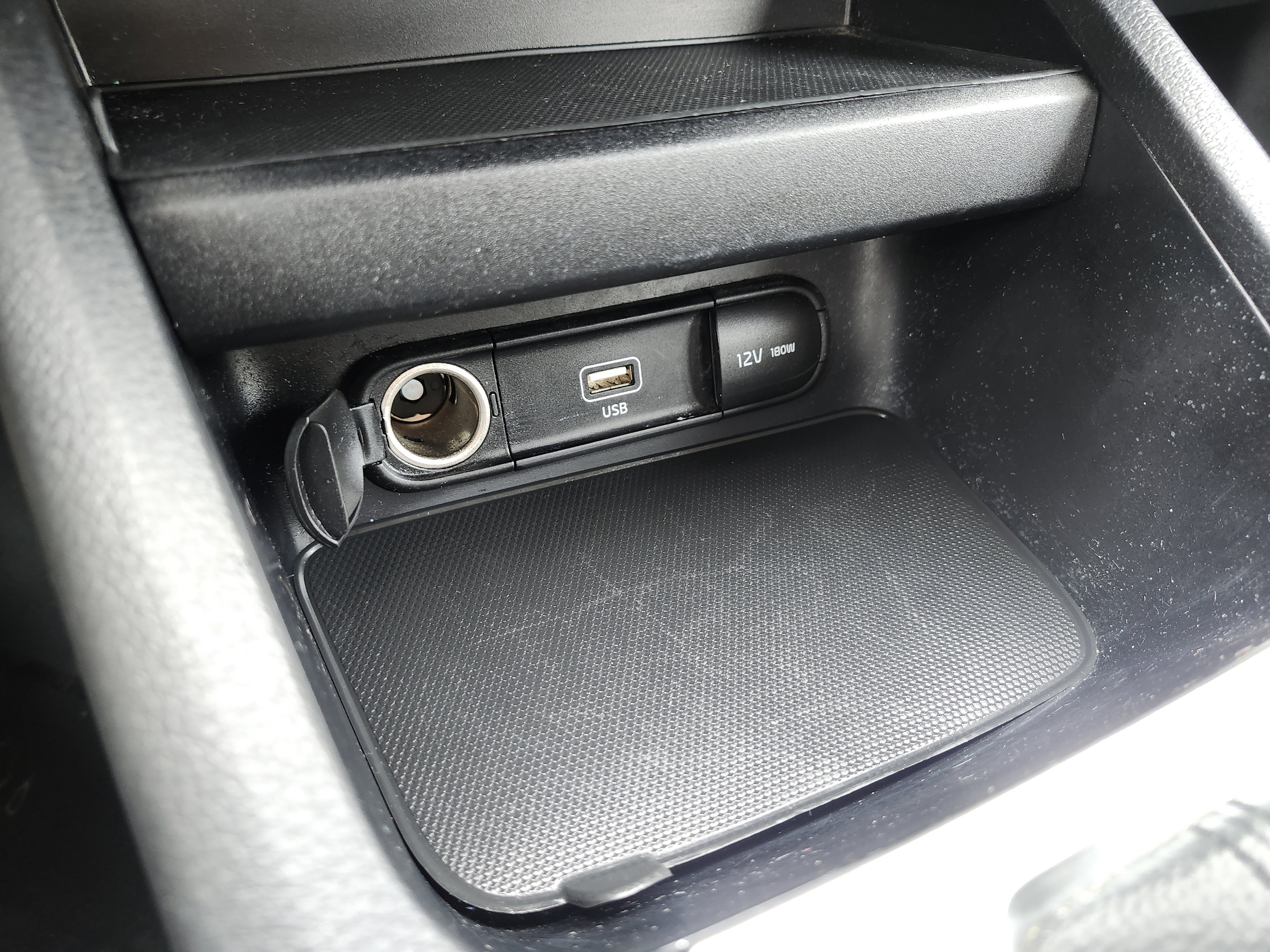 Used 2022 Kia Forte LXS FWD image 7