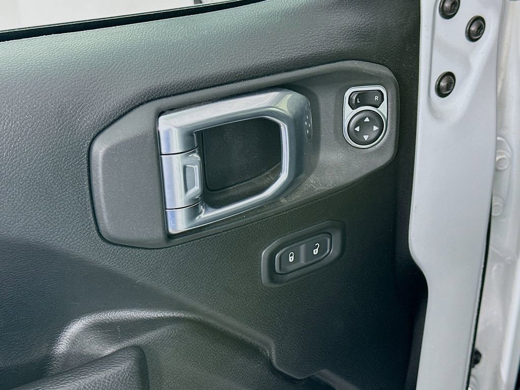 Certified 2025 Jeep Gladiator Mojave w/ Steel Bumper Group image 27