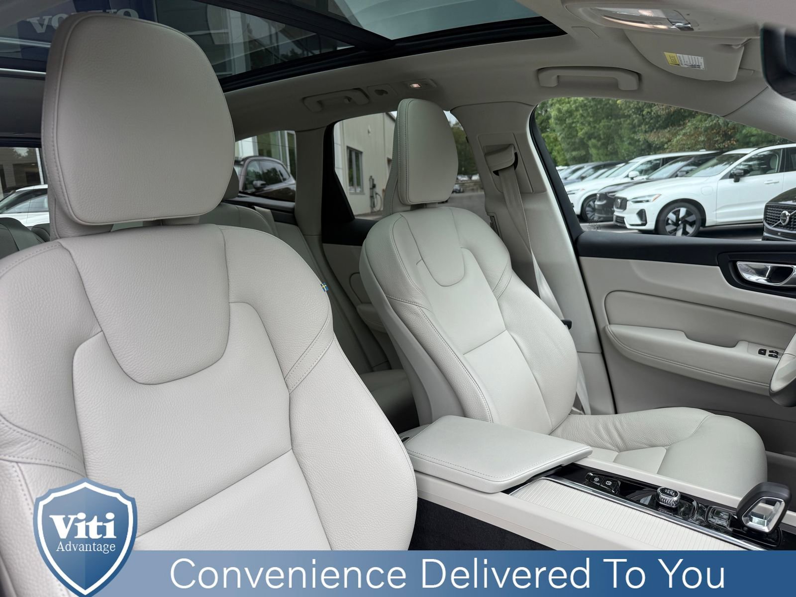 Certified 2024 Volvo XC60 B5 Core w/ Protection Package Premier image 31