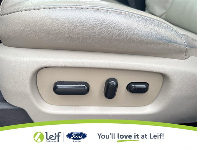 Used 2015 Ford Explorer XLT w/ Equipment Group 202B image 18