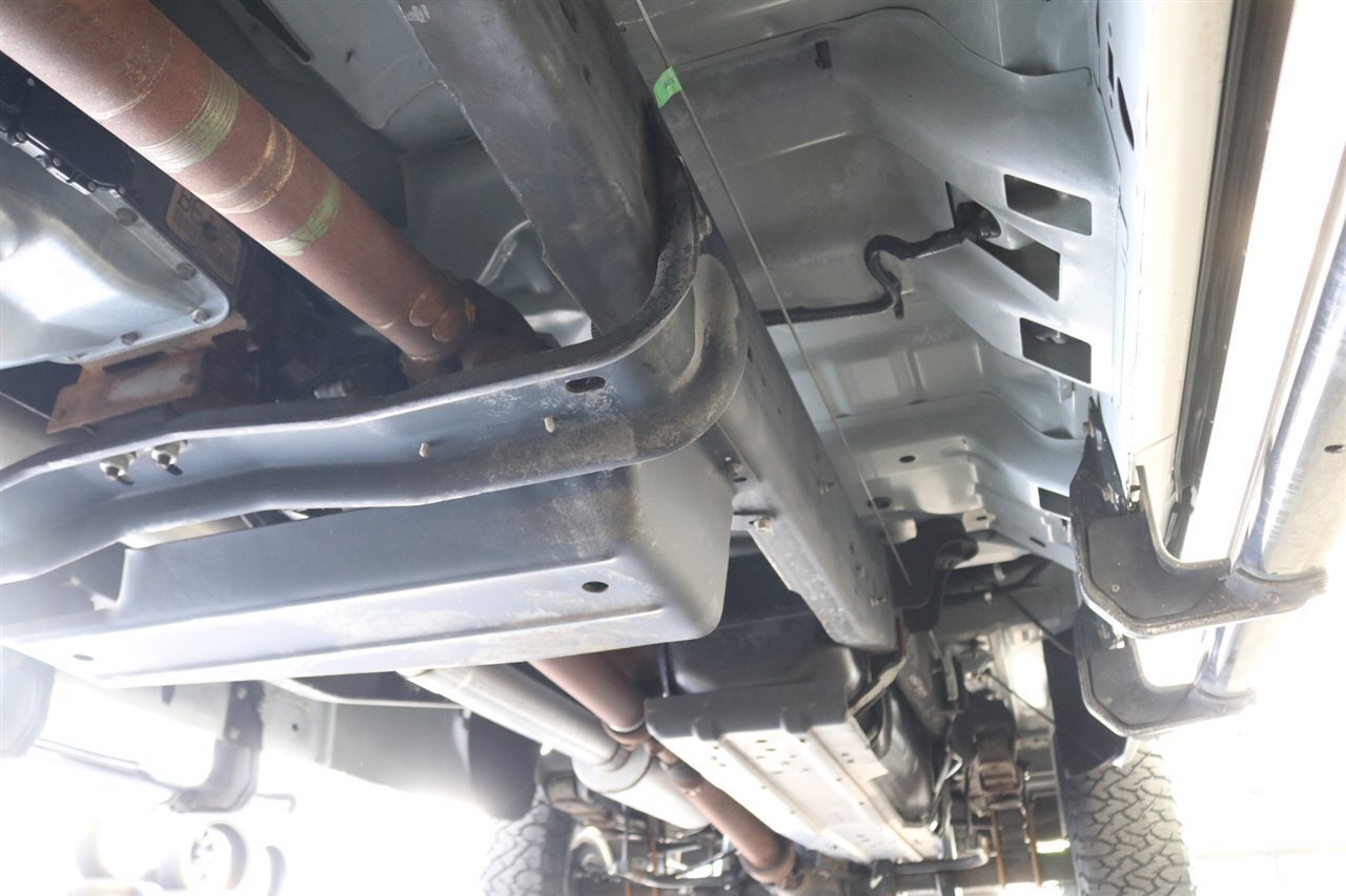 Used 2002 Ford F250 XLT AWD/4WD image 21