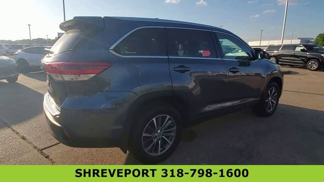 Used 2019 Toyota Highlander XLE FWD image 8