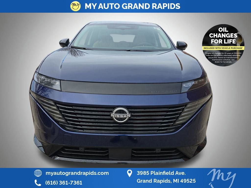 Used 2025 Nissan Murano Platinum w/ Cargo Package image 2
