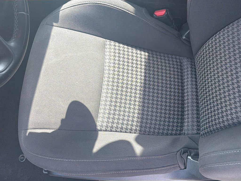 Used 2023 Dodge Challenger GT image 19