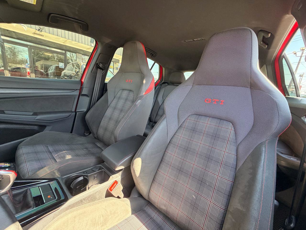 Used 2023 Volkswagen GTI 40th Anniversary Edition image 16
