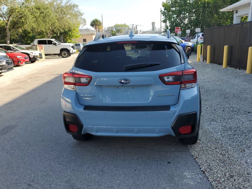 Used 2022 Subaru Crosstrek 2.5i Limited w/ Moonroof Package 2 AWD/4WD image 4