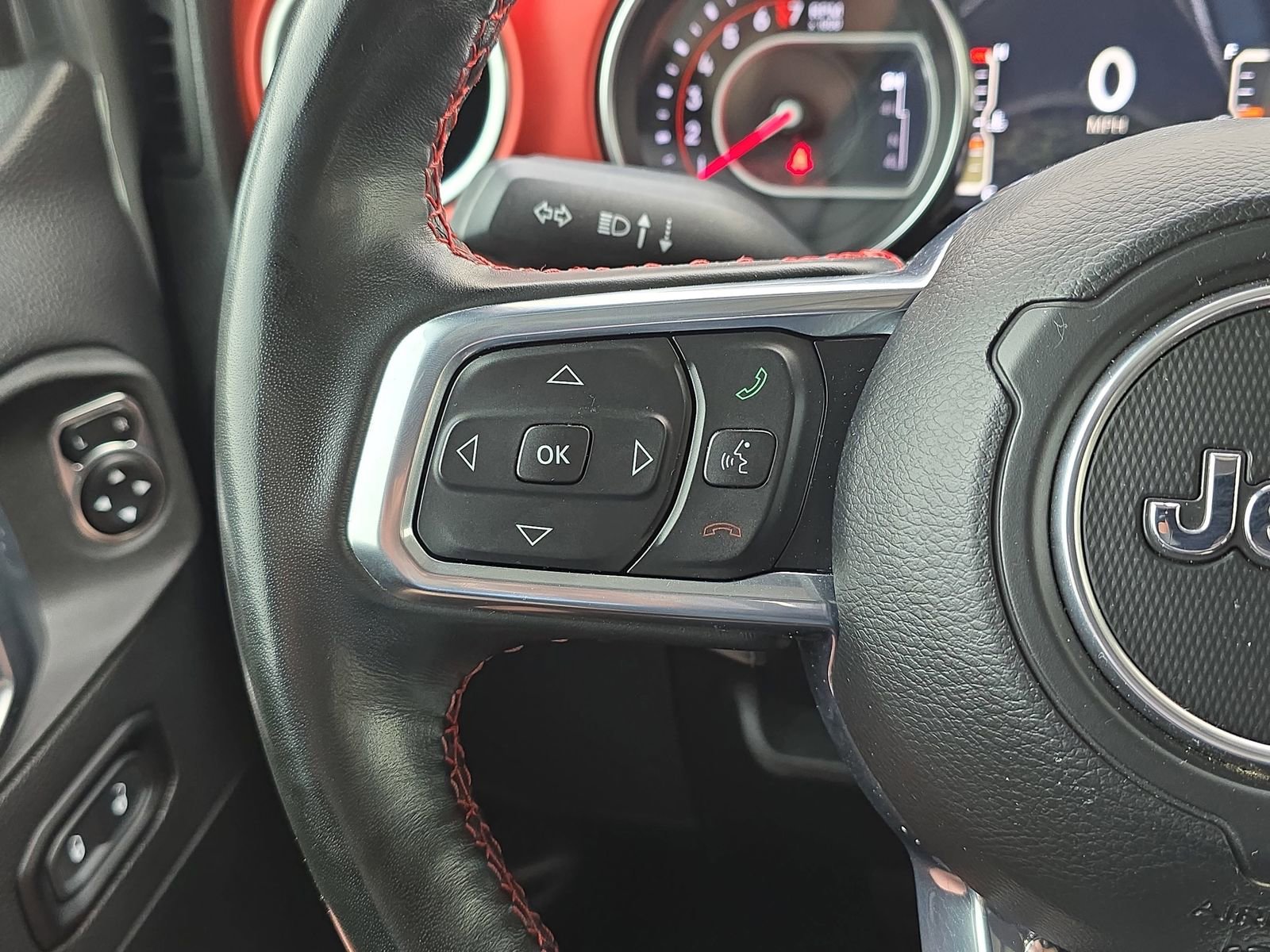 Used 2022 Jeep Gladiator Rubicon w/ LED Lighting Group AWD/4WD image 21