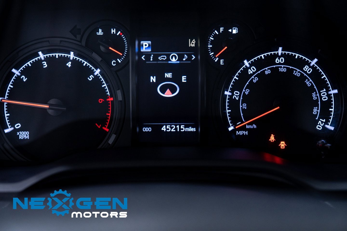 Used 2021 Toyota 4Runner SR5 Premium image 9