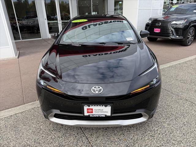 Certified 2025 Toyota Prius Plug-In Hybrid FWD image 10