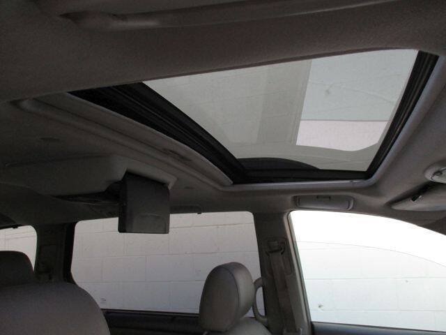 Used 2004 Toyota Sienna XLE AWD/4WD image 18