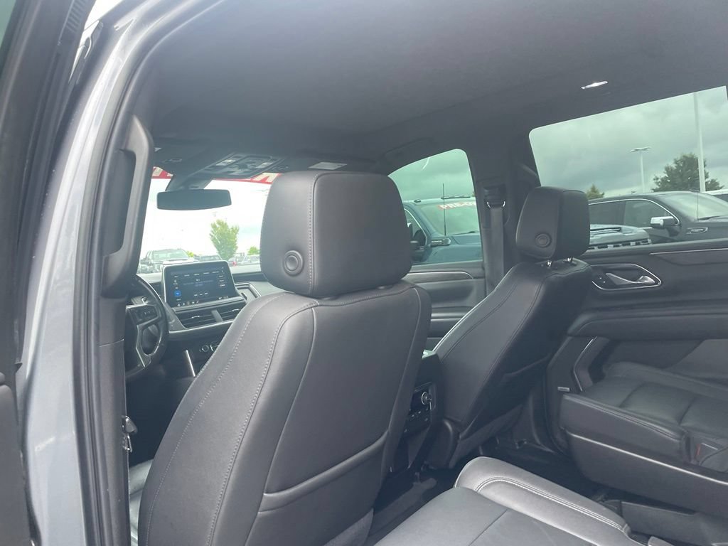 Used 2021 Chevrolet Tahoe Z71 w/ Z71 Off-Road Package AWD/4WD image 25