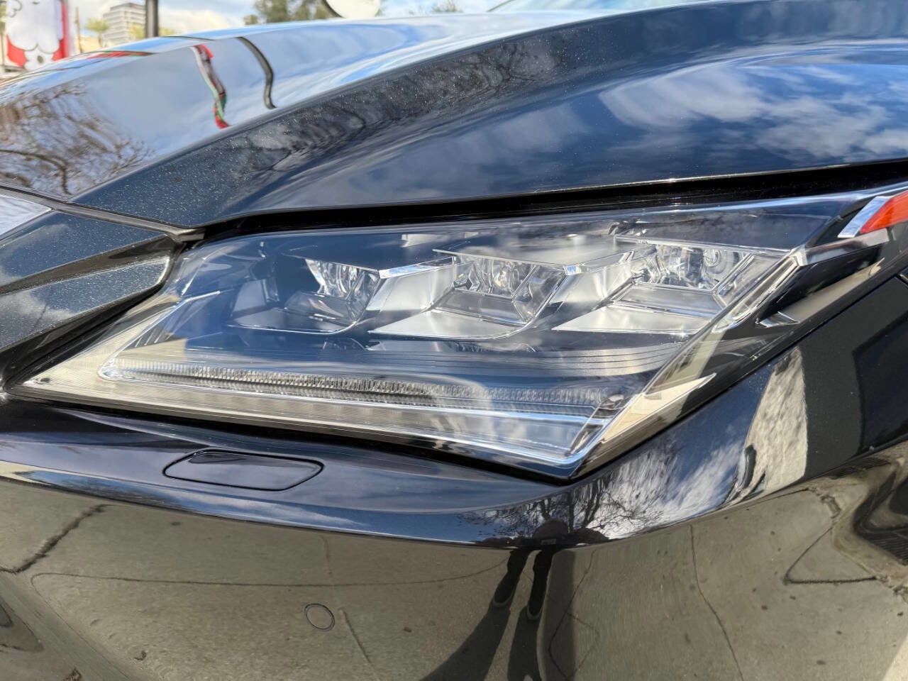 Used 2018 Lexus RX 350L Luxury w/ Accessory Package image 17