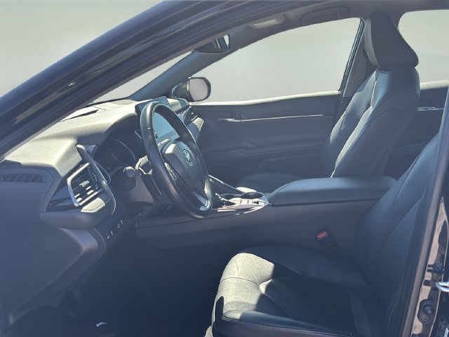 Used 2024 Toyota Camry XSE FWD image 17