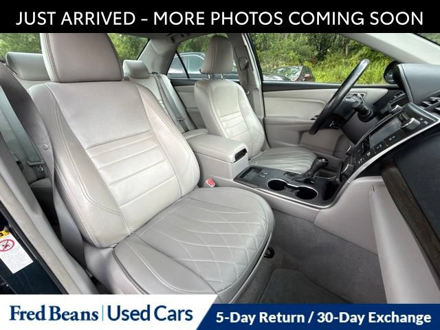 Used 2016 Toyota Camry XLE w/ Moonroof Package FWD image 12