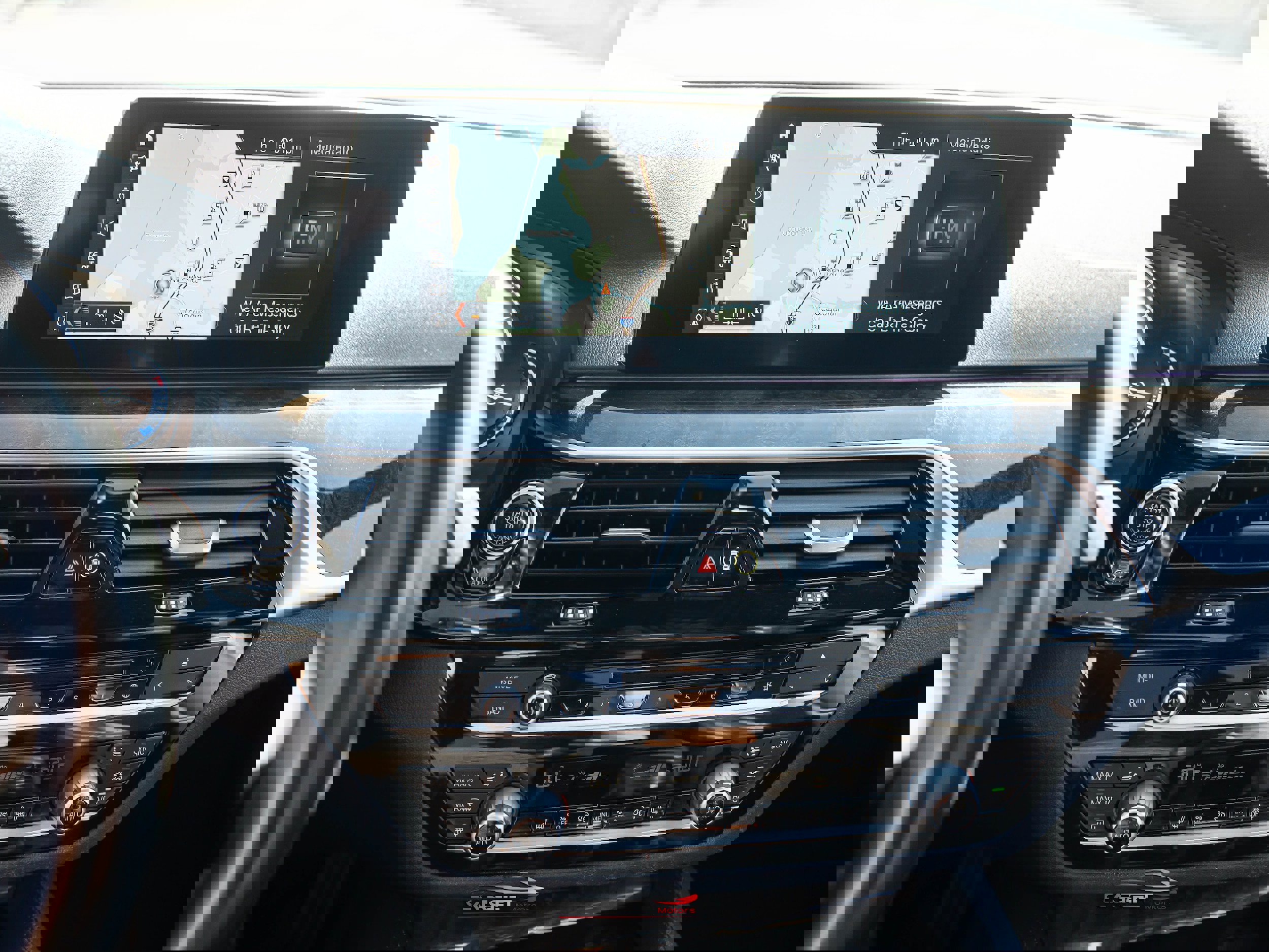 Used 2019 BMW 540i w/ M Sport Package image 31