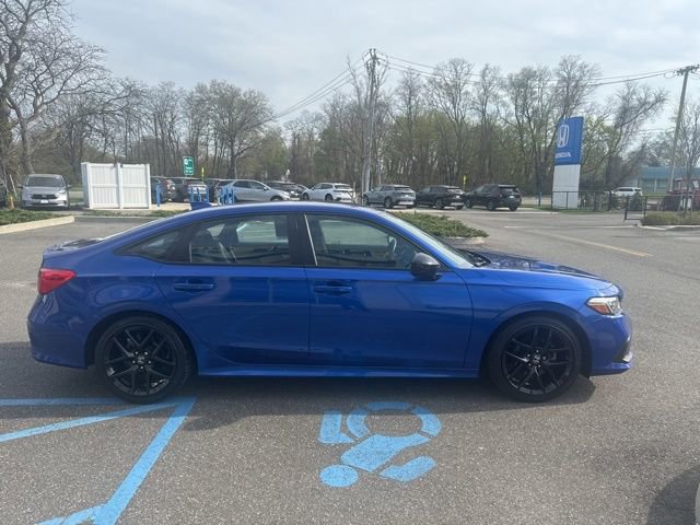 Used 2023 Honda Civic Sport image 9