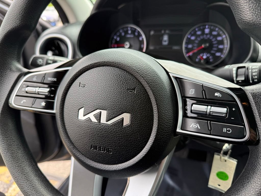 Used 2023 Kia Forte LXS FWD image 24