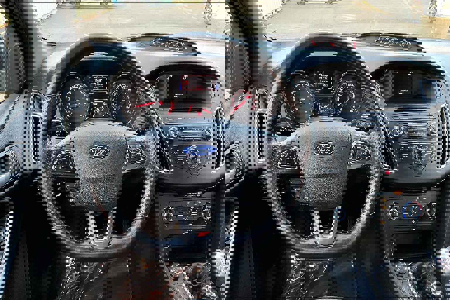 Used 2016 Ford Focus ST image 6