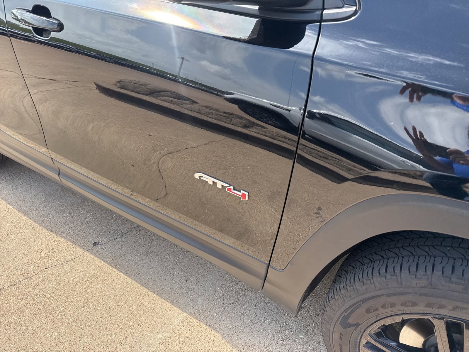Used 2023 GMC Terrain AT4 w/ Tech Package AWD/4WD image 5