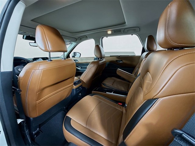 Certified 2023 Nissan Pathfinder Platinum image 10