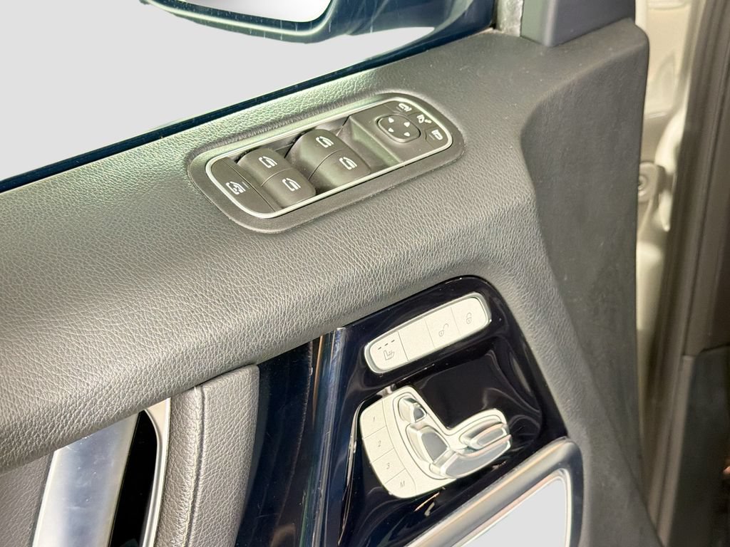 Used 2021 Mercedes-Benz G 550 image 18